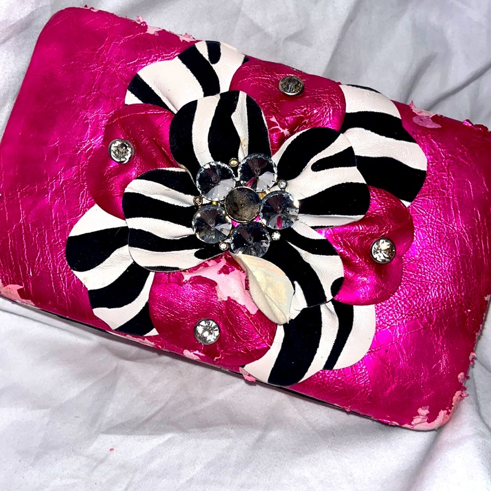 Hot pink & zebra print flower design Y-2K wallet